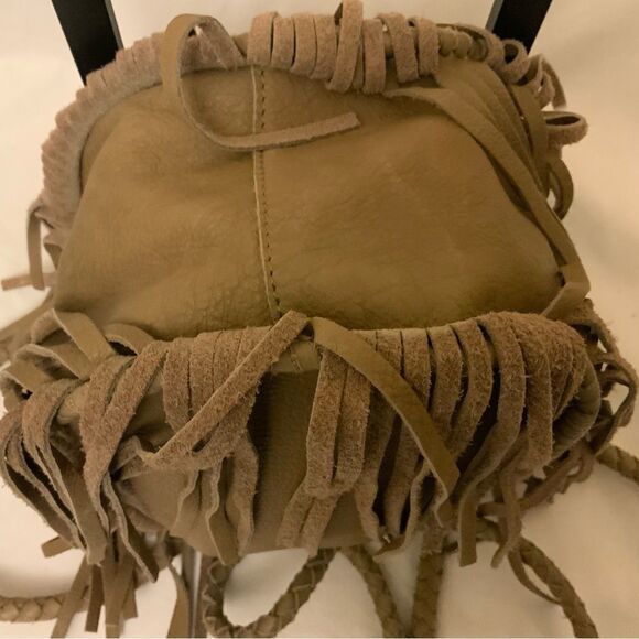 Cut N' Paste Women Gray Leather Drawstring braided fringes strap bag - Picture 8 of 10